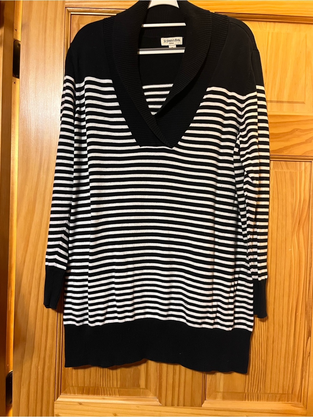 St. John's Bay Black & White Striped Shawl V-Neck Sweater